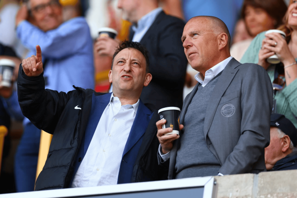 炫多配资 布莱顿老板：反对英超办海外赛；也许通胀到最后我放弃足球